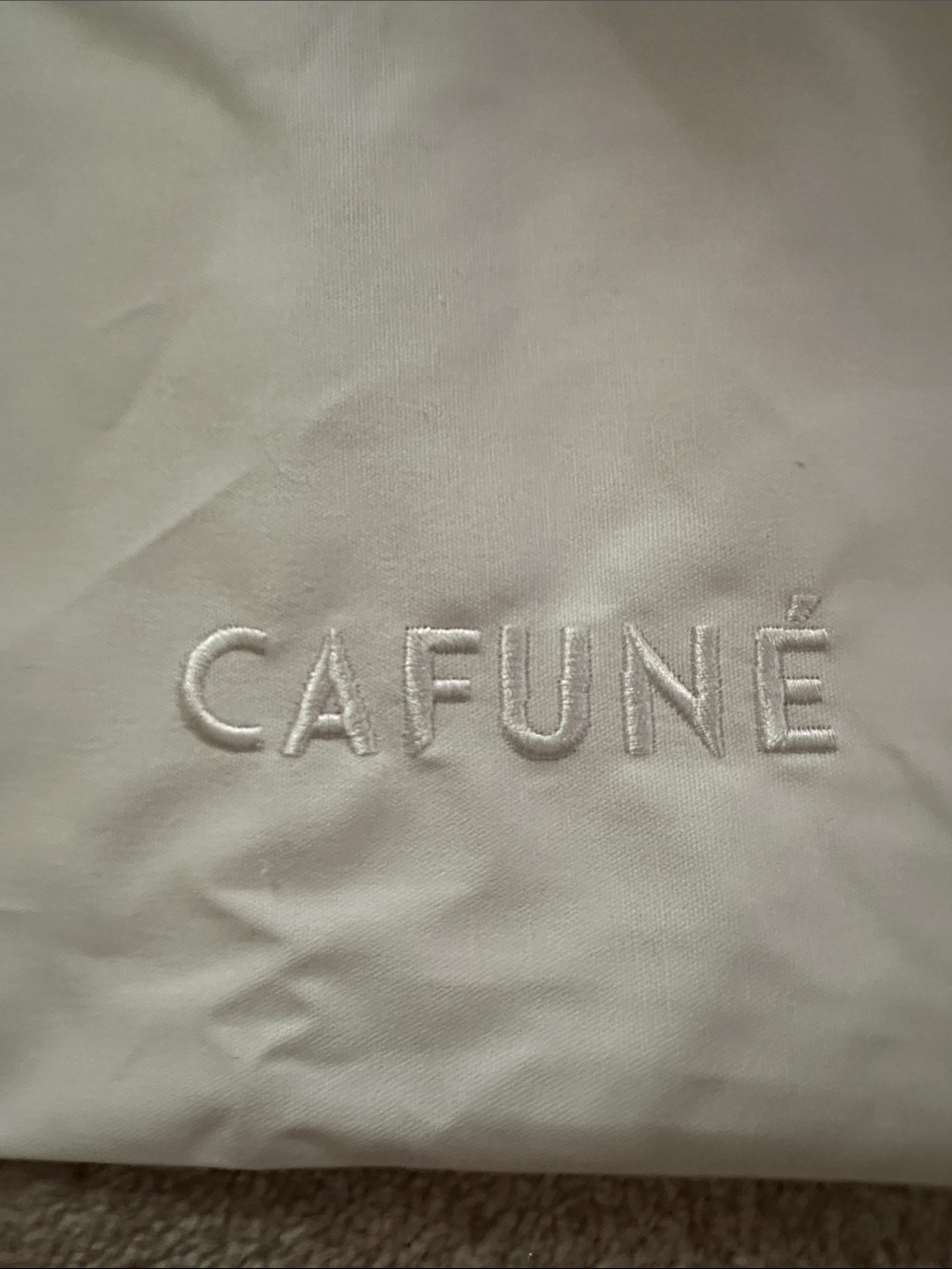 Cafuné Brown Leather Crossbody Phone Bag - Picture 4 of 4